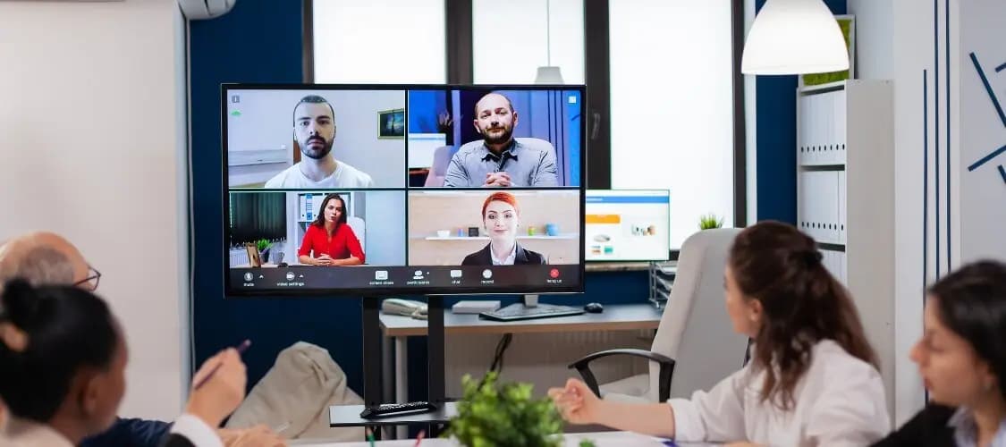 Leading and Managing Virtual Teams