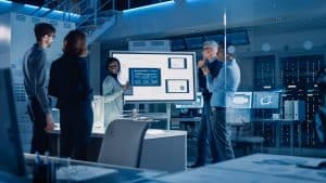 PRINCE2 7 in Agile/Hybrid Teams: How to Combine PRINCE2 with Scrum, Kanban, SAFe (2026)